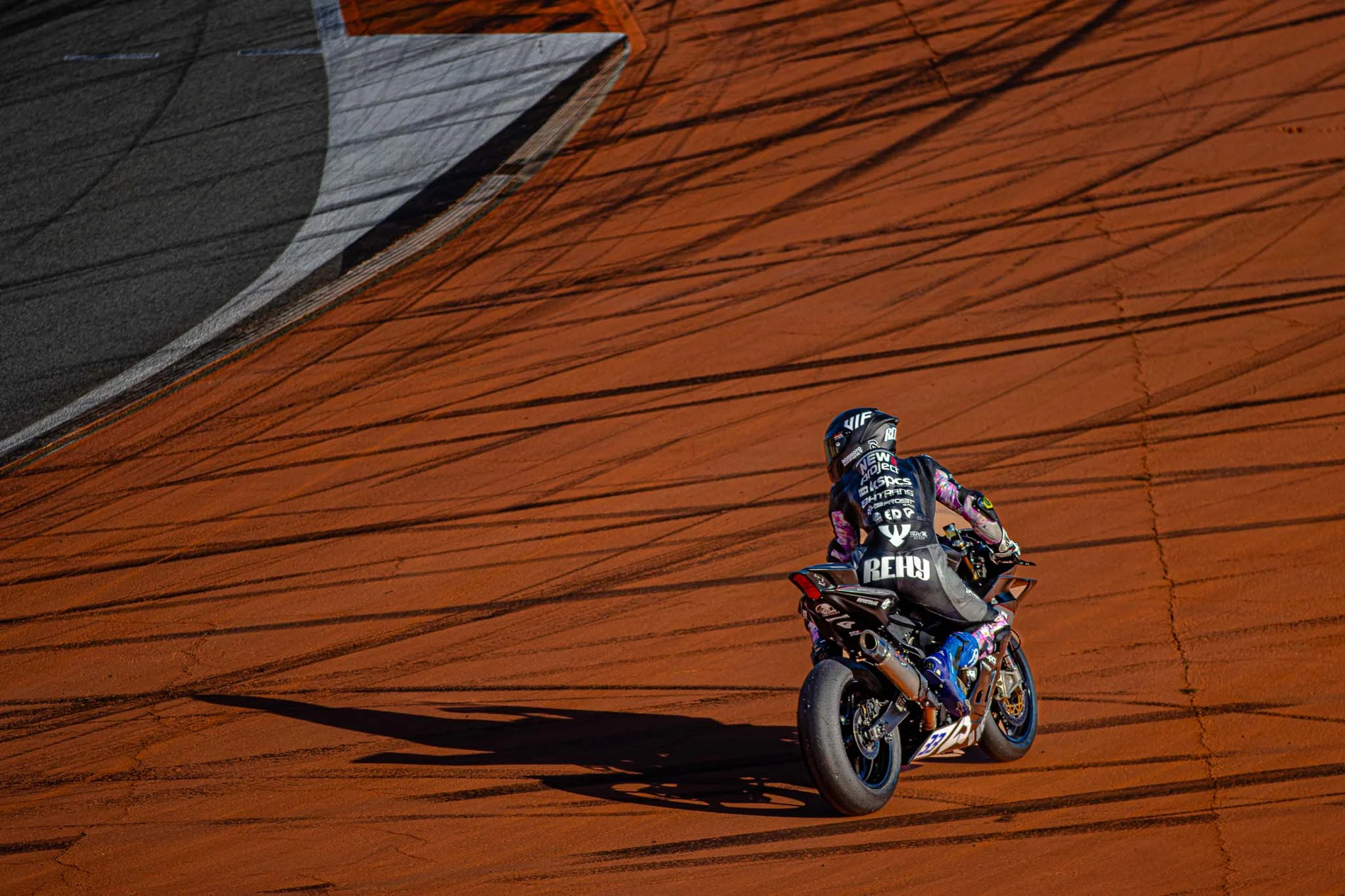 Luz, sombras e velocidade no circuito
